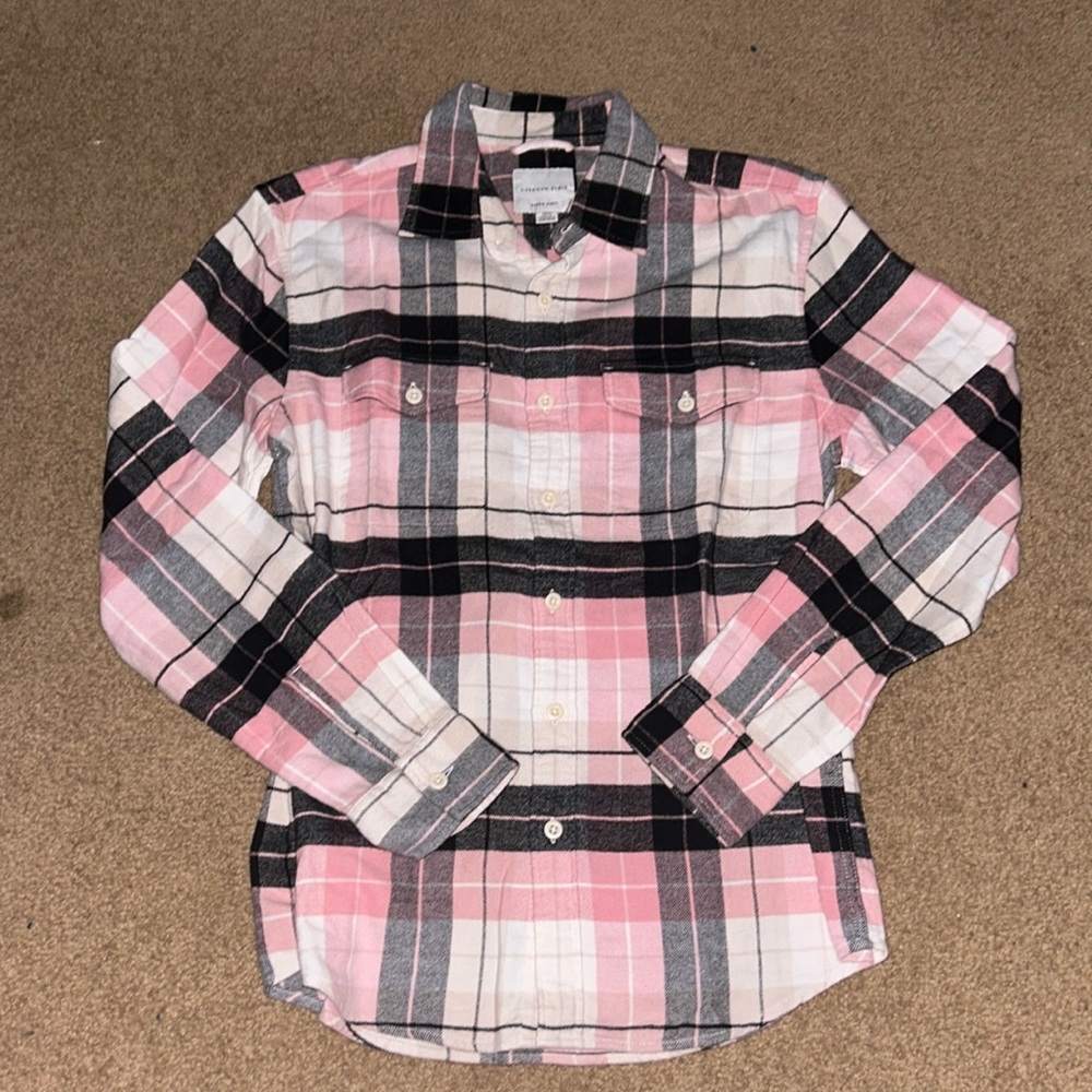 American Eagle Button-Up